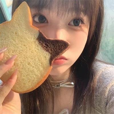三条黑暗的街道